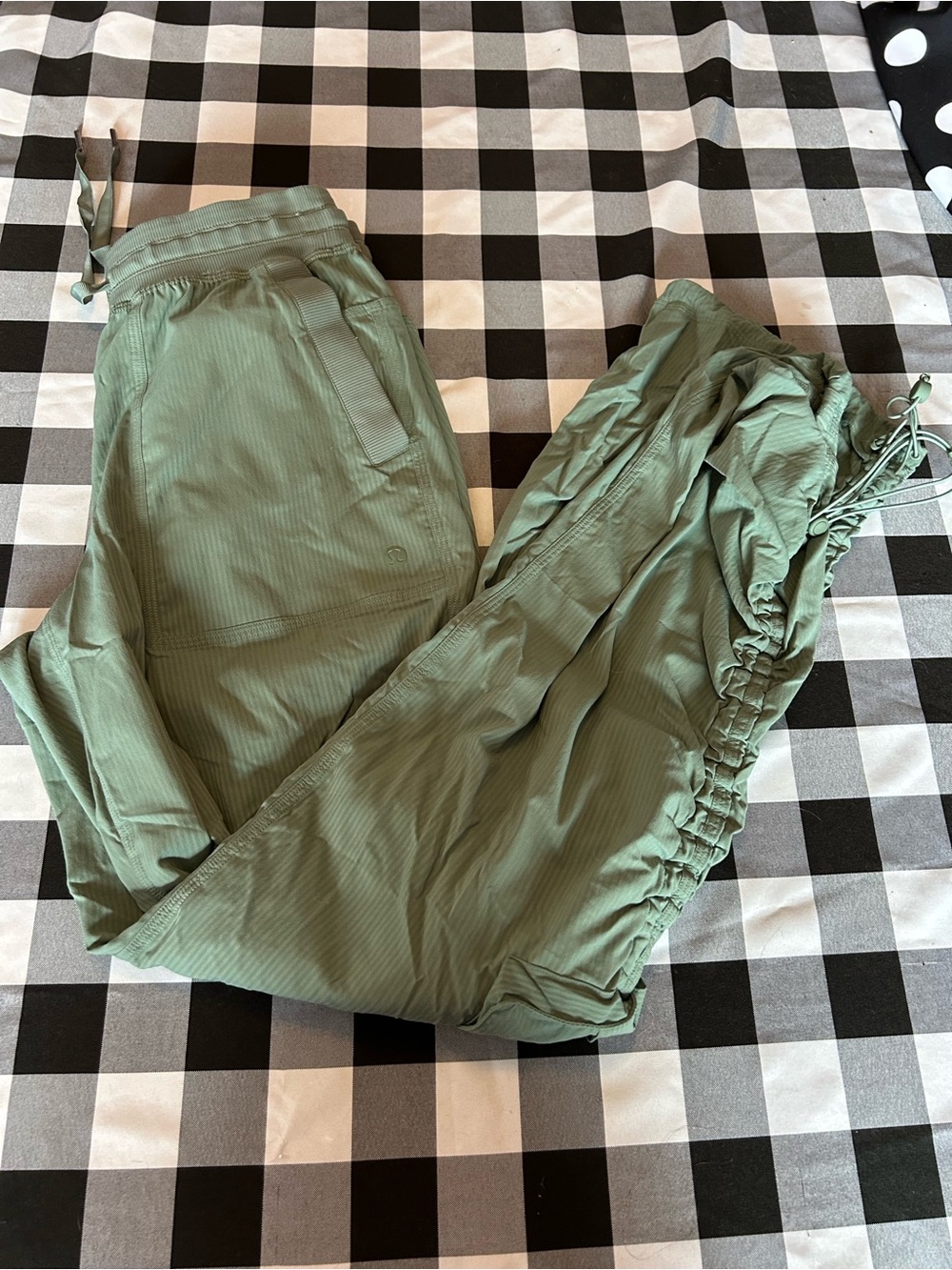 lululemon athletica Olive Green XXS Leggings